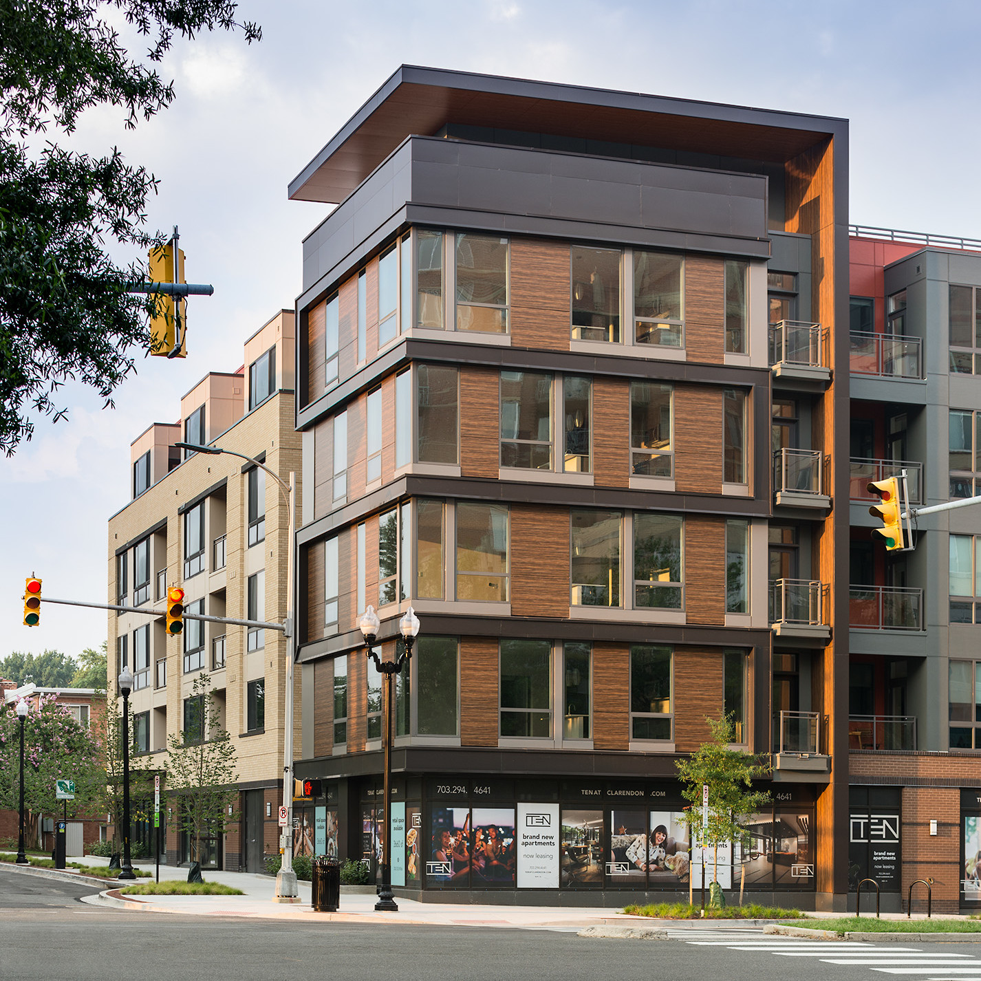 Ten At Clarendon Apartments